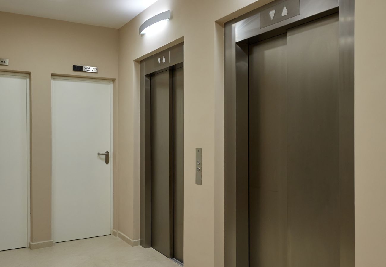 Apartamento en Benidorm - Intempo by Holuxe - 096 - 09th floor