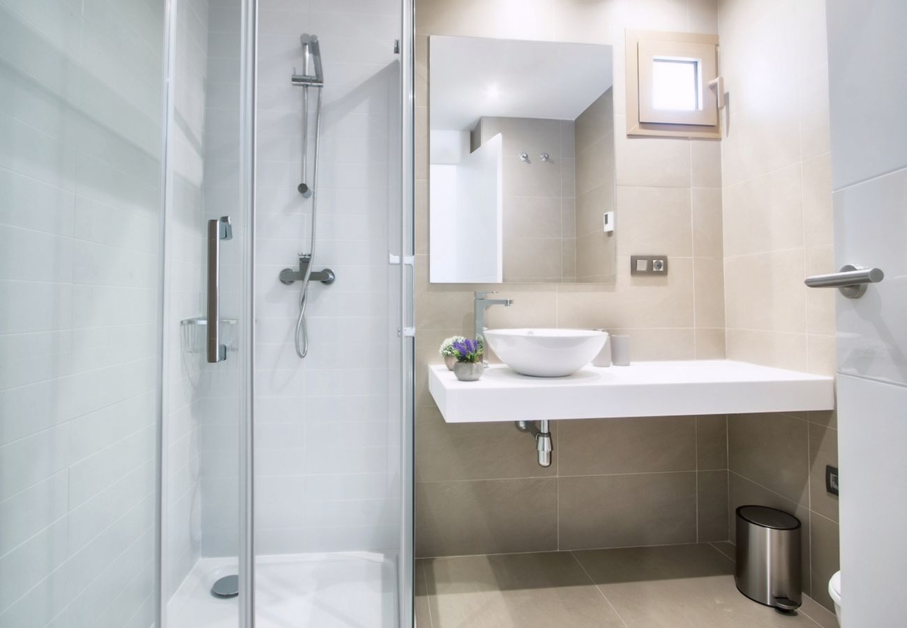 Ferienwohnung in Benidorm - Intempo by Holuxe - 034 - 3rd floor