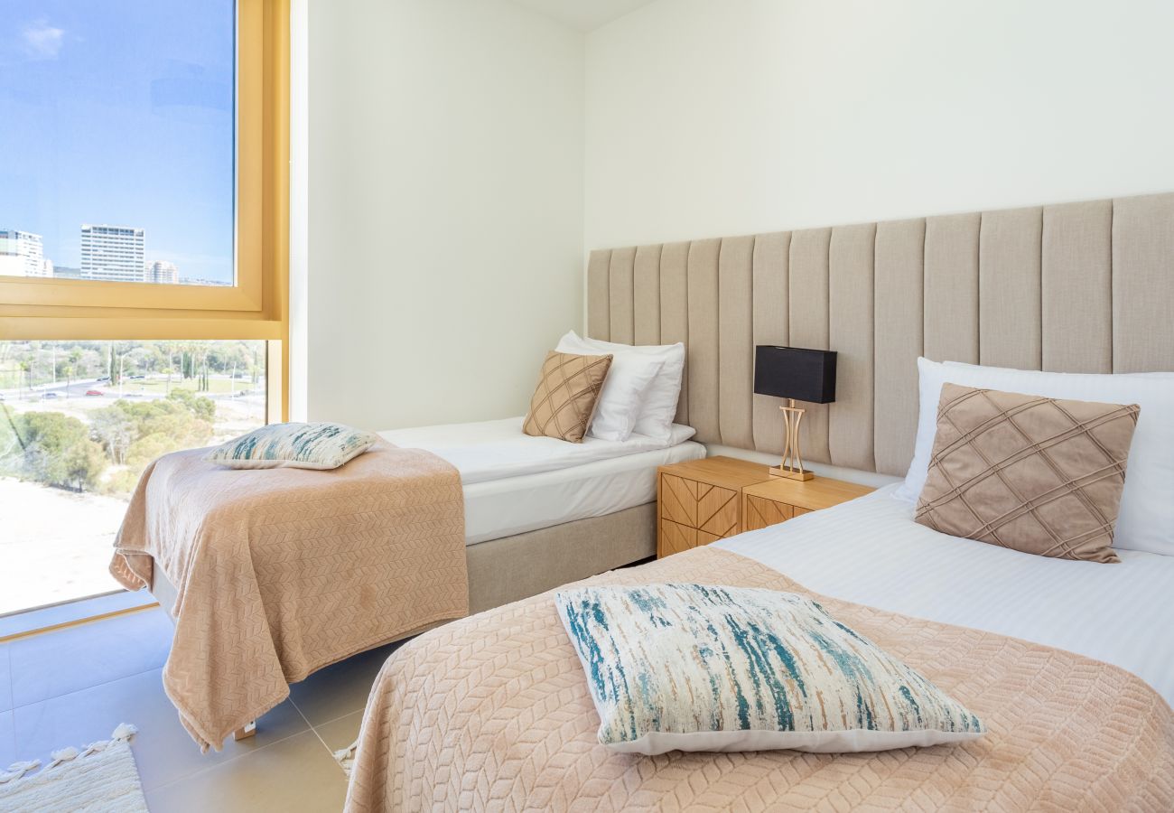 Ferienwohnung in Benidorm - Intempo by Holuxe - 056 - 5th floor