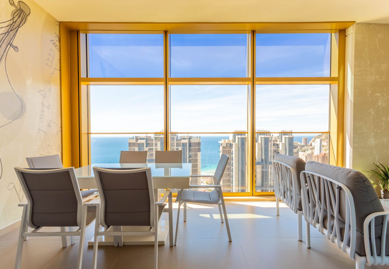 Ferienwohnung in Benidorm - Intempo by Holuxe - 181 - 18th floor