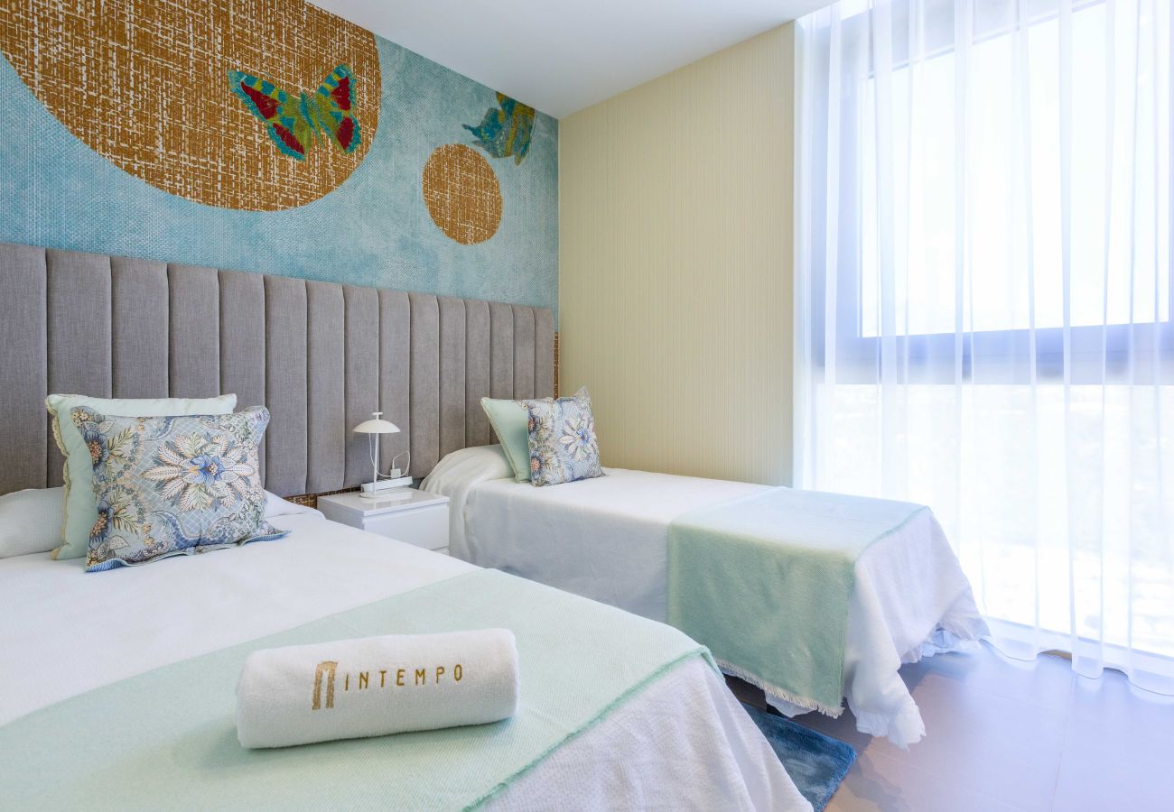 Ferienwohnung in Benidorm - Intempo by Holuxe - 181 - 18th floor
