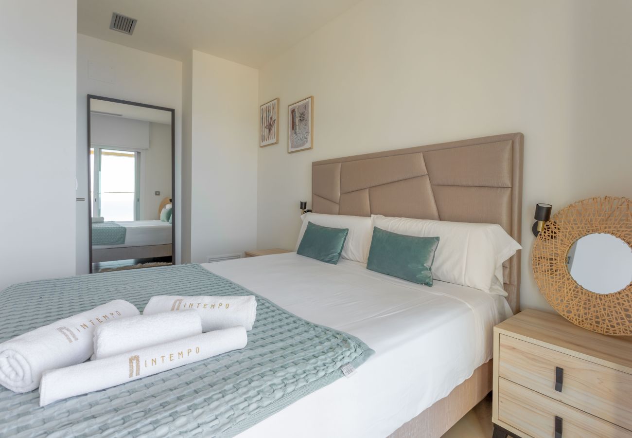Ferienwohnung in Benidorm - Intempo by Holuxe - 302 - 30th floor