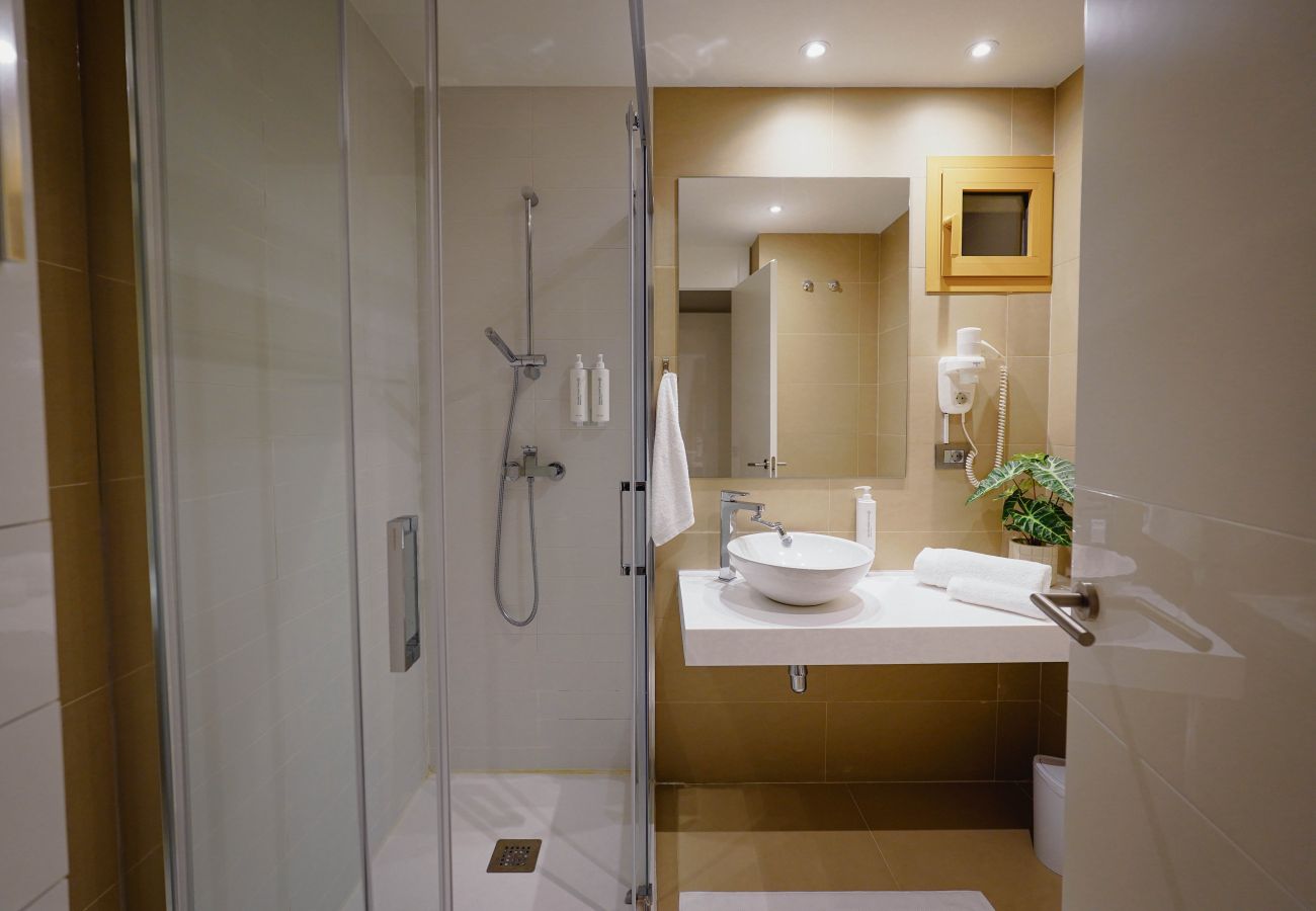 Ferienwohnung in Benidorm - Intempo by Holuxe - 024 - 2nd floor