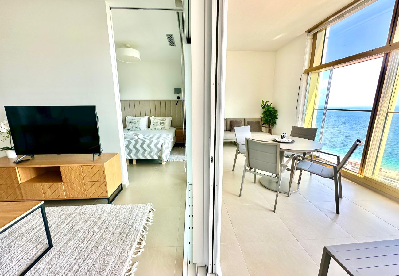 Ferienwohnung in Benidorm - Intempo by Holuxe - 176 - 17th floor