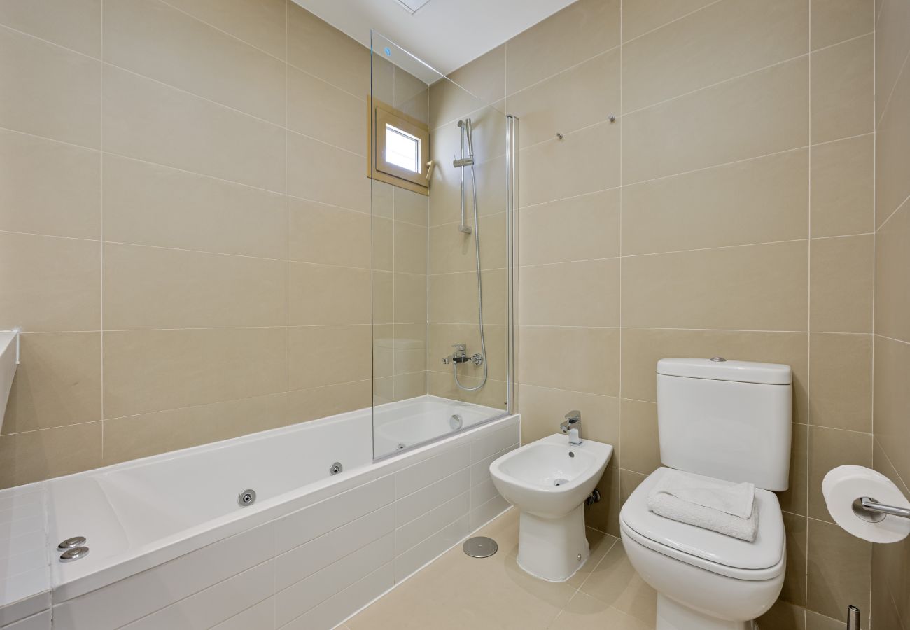 Ferienwohnung in Benidorm - Intempo by Holuxe - 143 - 14th floor