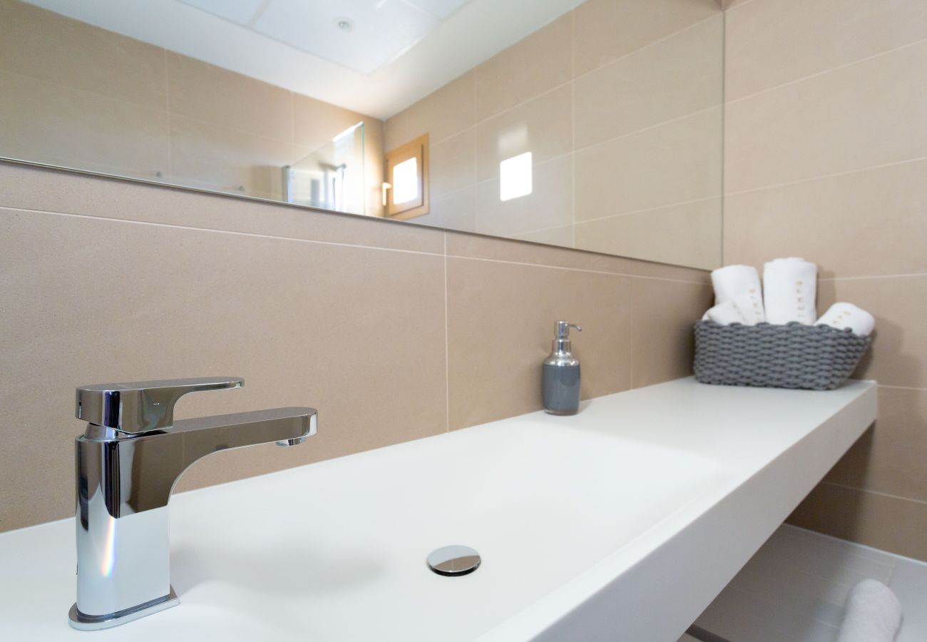 Apartment in Benidorm - Intempo by Holuxe - 126 - 12th floor