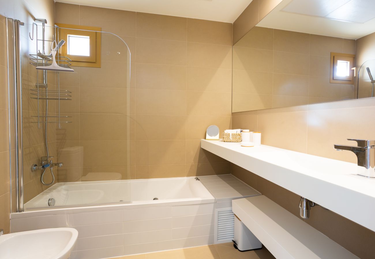 Apartment in Benidorm - Intempo by Holuxe - 284 - 28th floor