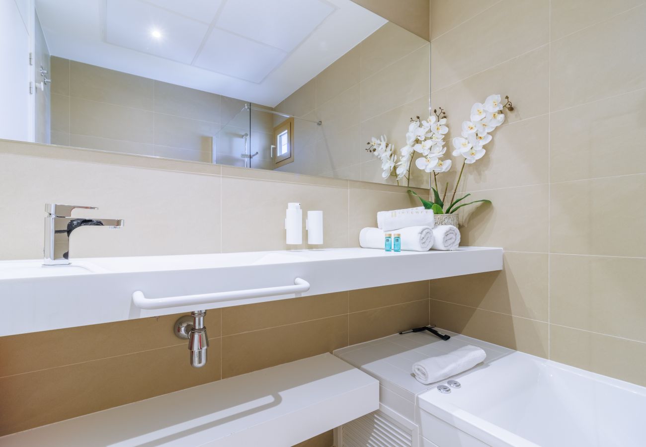 Appartement in Benidorm - Intempo by Holuxe - 036 - 3rd floor