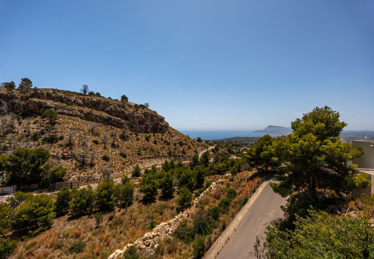 Townhouse w Altea - AlteArt 18 by Holuxe