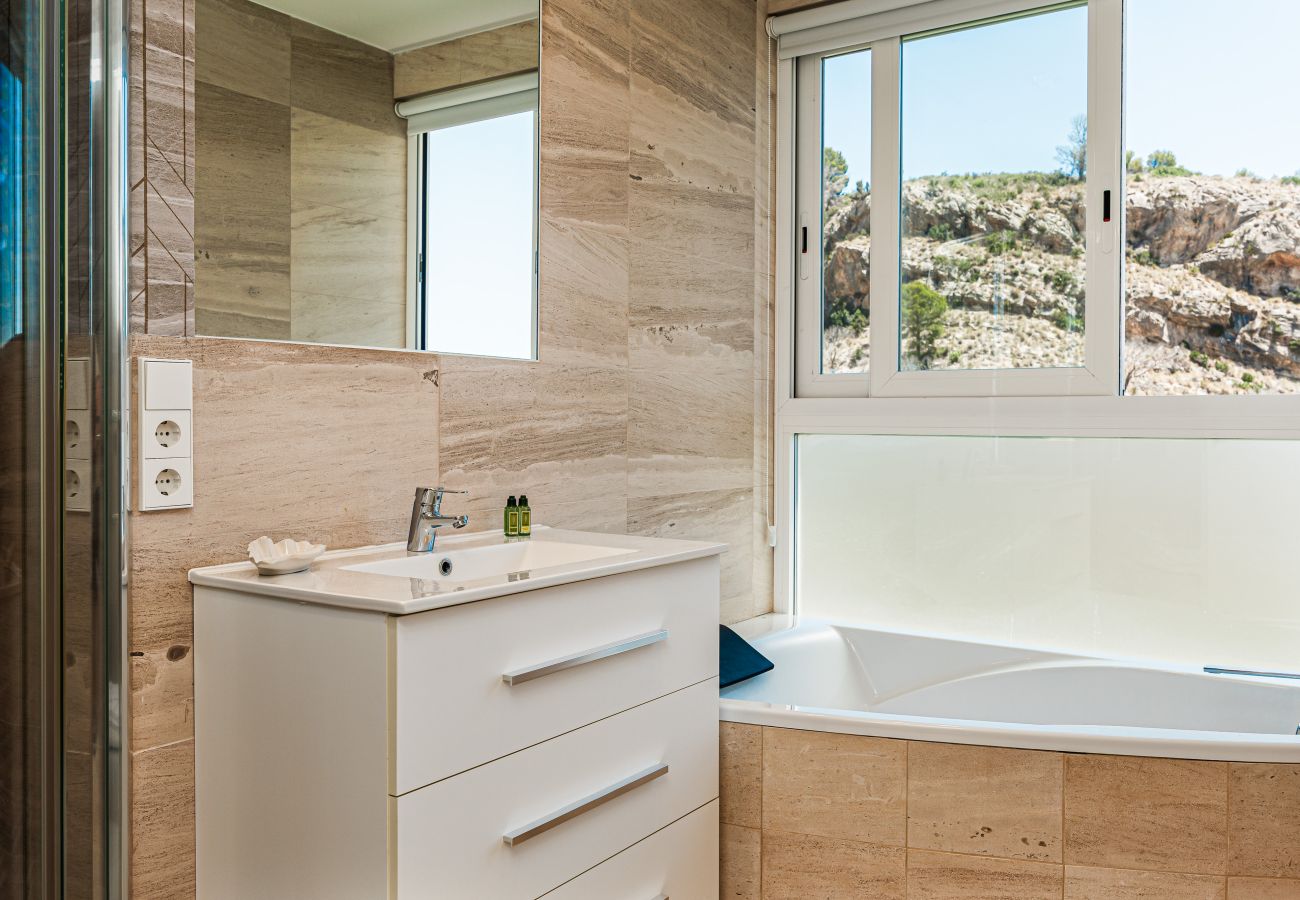Casa geminada em Altea - AlteArt 18 by Holuxe