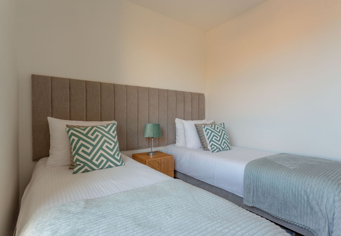 Апартаменты на Бенидорм / Benidorm - Intempo by Holuxe - 126 - 12th floor