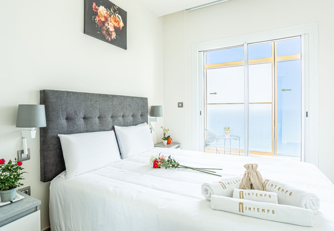 Апартаменты на Бенидорм / Benidorm - Intempo by Holuxe - 272 - 27th floor